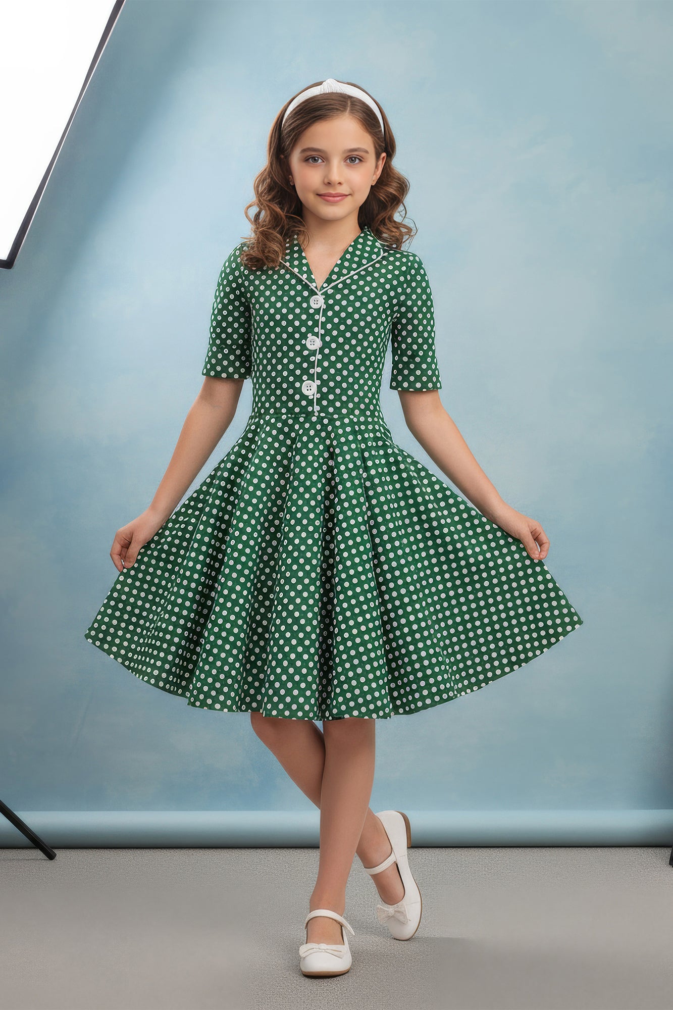 Kids 'Sabrina' Vintage Polka Dot 50's Girls Dress - Green / 9 - 10 Years Kids 'Sabrina' Vintage Polka Dot 50's Girls Dress - Green / 9 - 10 Years